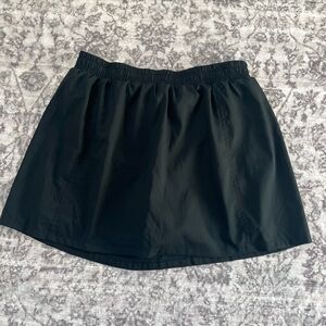 Girlfriend Collective Black Skirt size Large